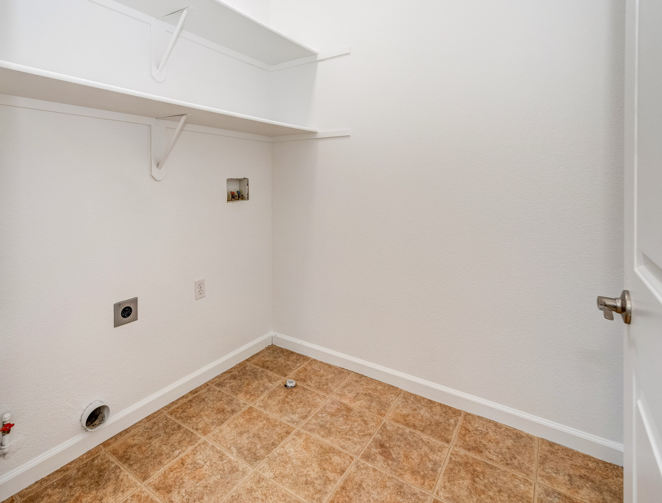 1660 Glenmore-52.jpg